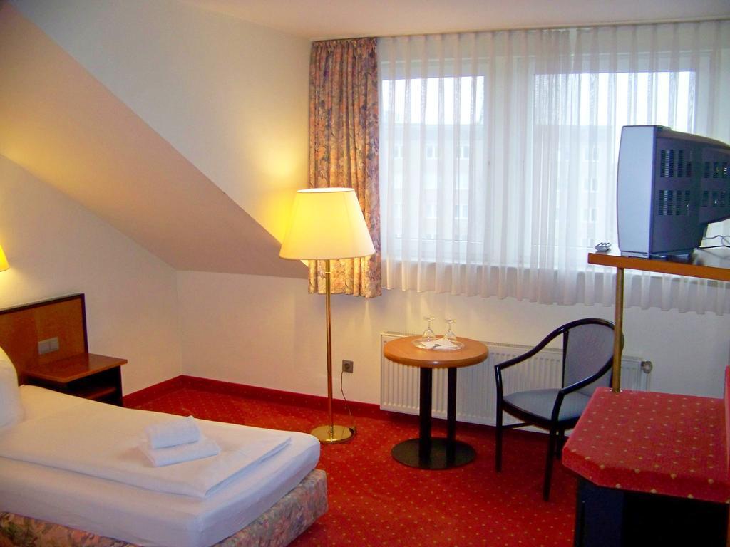 Hotel Amadeus Royal Berlin Honow Room photo